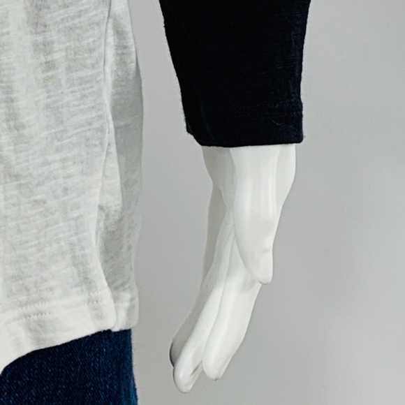 PINK Victorias Secret Long Sleeved Tee Pitt Pirate - Picture 5 of 9